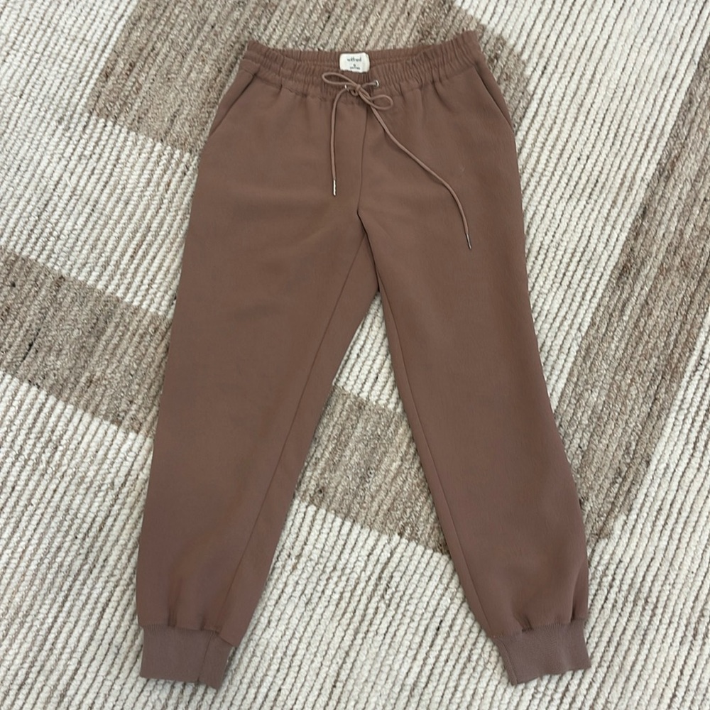Wilfred Buffon Crepe Jogger Pant